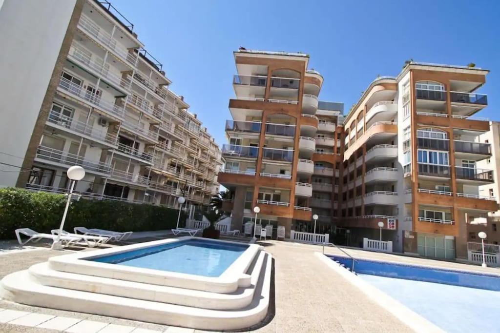 White Beach 100M Playa, Wifi, Pool 6Pax Salou Ngoại thất bức ảnh