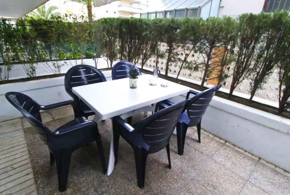 White Beach 100M Playa, Wifi, Pool 6Pax Salou Ngoại thất bức ảnh